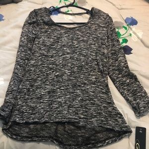 Super comfy grey long sleeve sweater